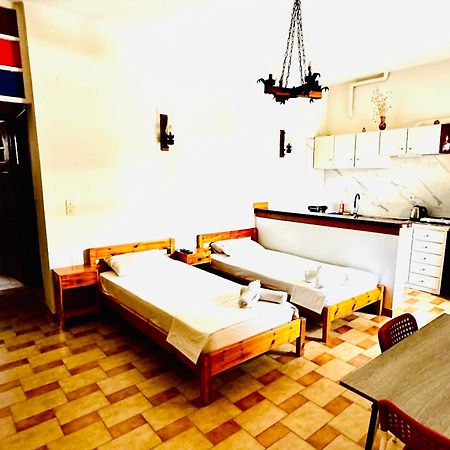 Glaros Apartments นีดรี ภายนอก รูปภาพ