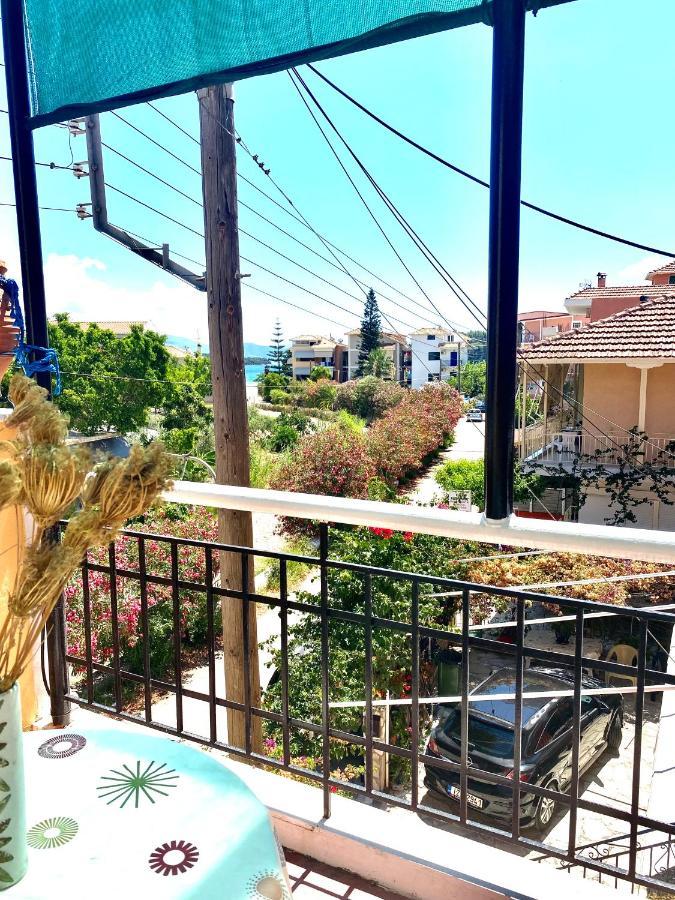 Glaros Apartments นีดรี ภายนอก รูปภาพ
