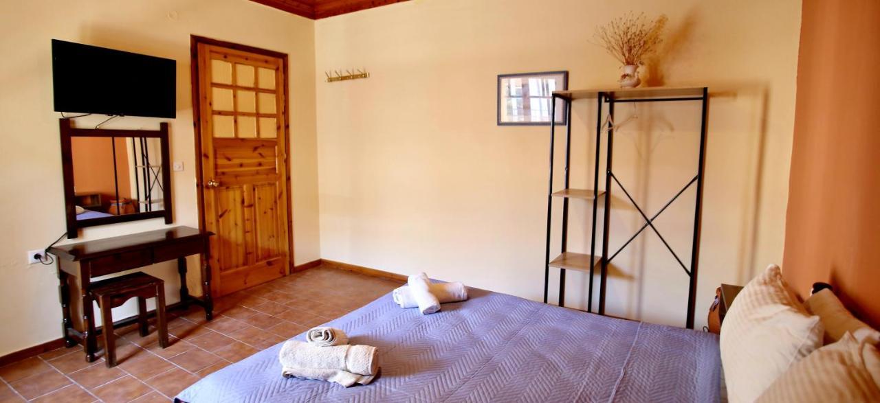 Glaros Apartments นีดรี ภายนอก รูปภาพ