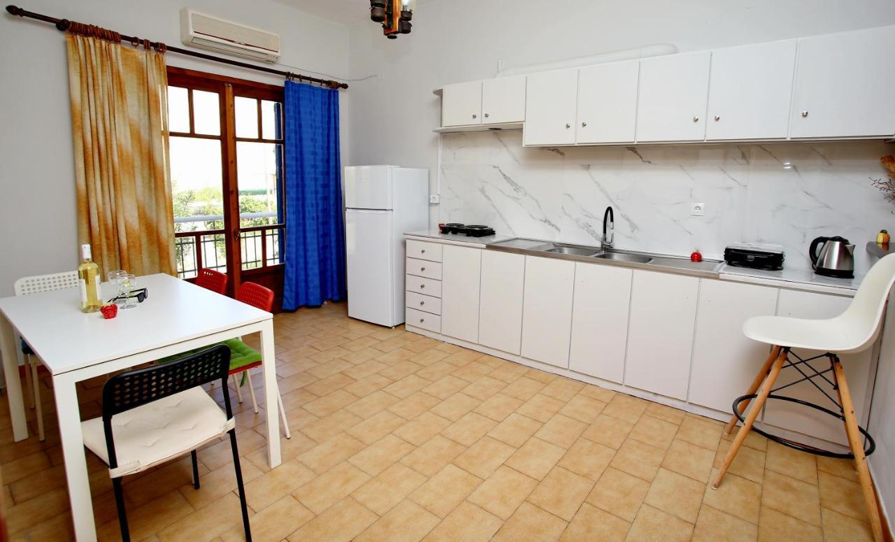 Glaros Apartments นีดรี ภายนอก รูปภาพ